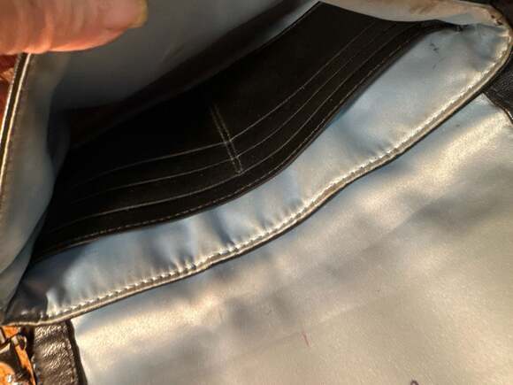 Coach - Picture 5 of 5